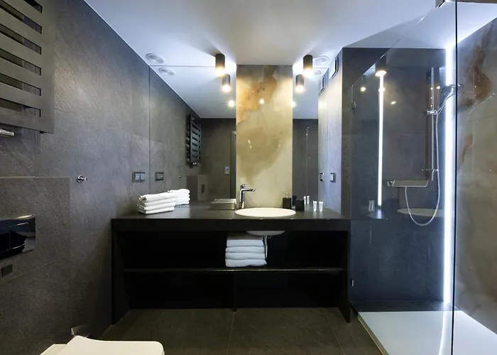 Hotel apartamentowy New Lux 4*