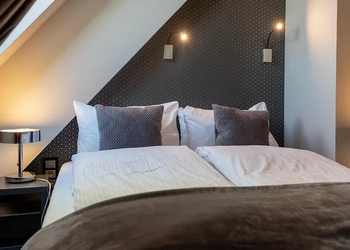 New Lux 4* Breslavia