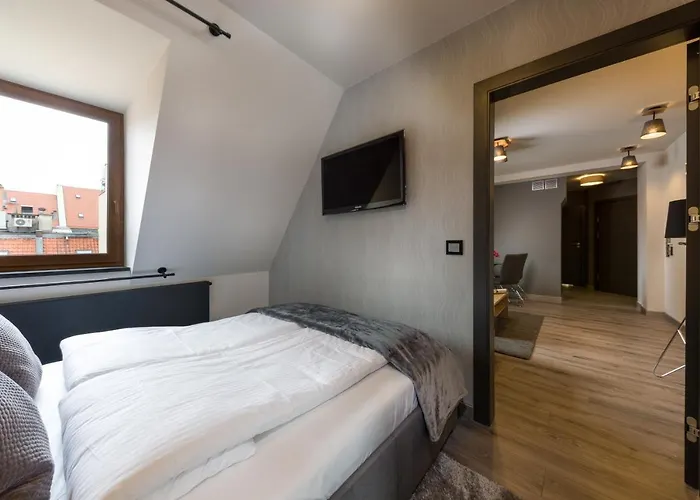 Hotel apartamentowy New Lux 4*