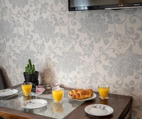 Hotel apartamentowy New Lux Wrocław