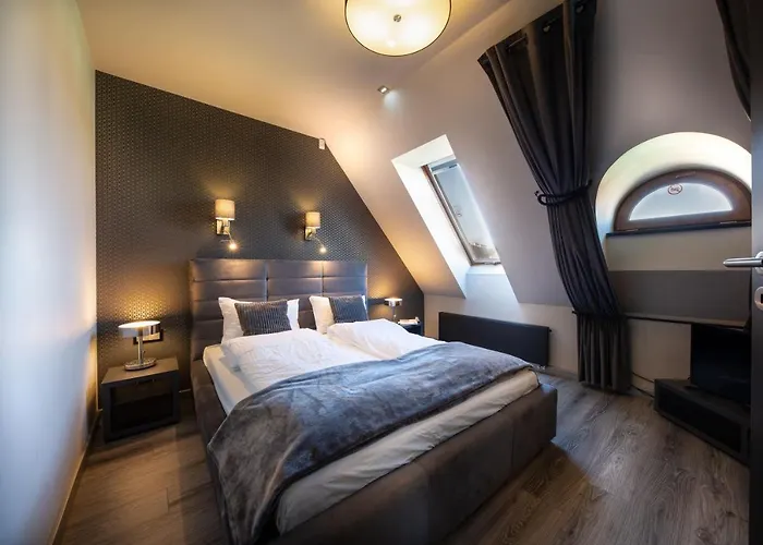 Aparthotel New Lux Breslavia
