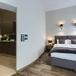 New Lux Apart Otel 4*