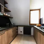 New Lux Apart Otel