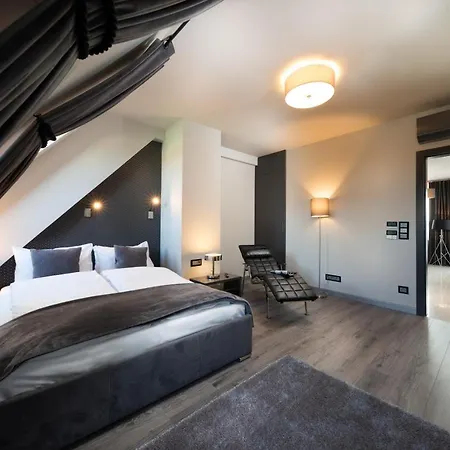 New Lux 브로츠와프