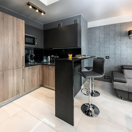 מלון דירות New Lux