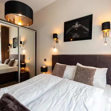 Apartahotel New Lux 4*