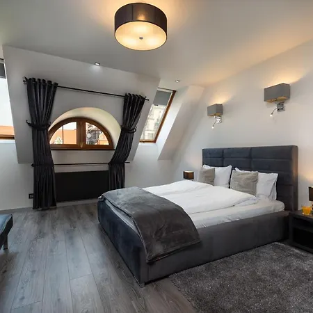 Apartahotel New Lux 4*