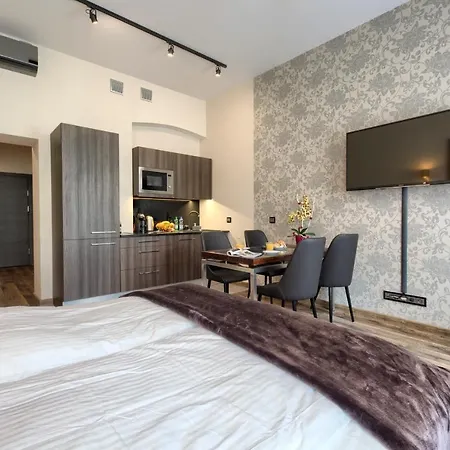 New Lux Apartahotel Breslavia