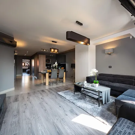 מלון דירות New Lux