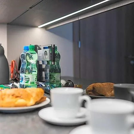 New Lux Aparthotel 4*