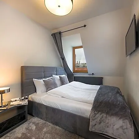 New Lux Aparthotel