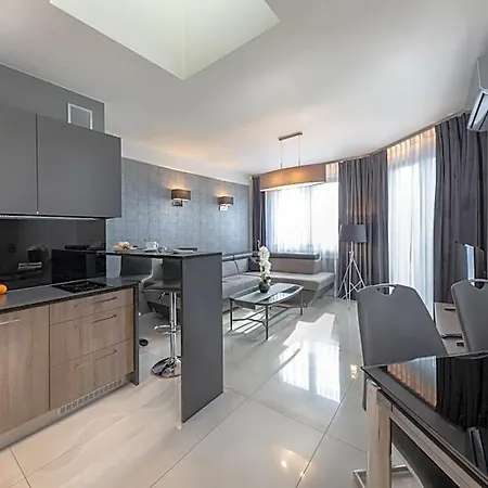 New Lux 4* Wroclaw