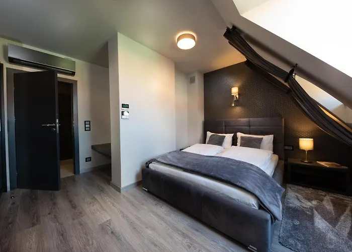 Apart Otel New Lux Wroclaw